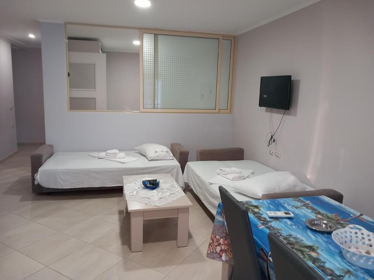Eleana'S Apartament Sarandë Eksteriør bilde