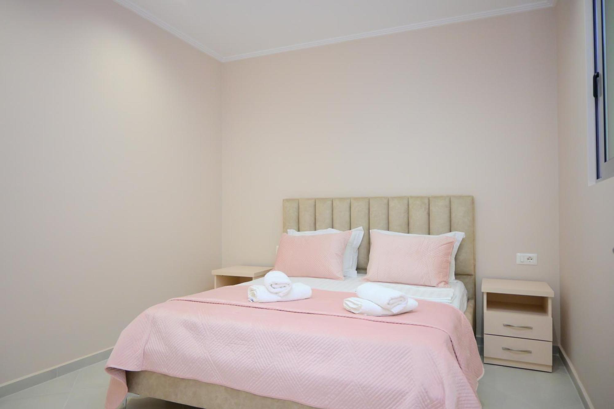 Eleana'S Apartament Sarandë Rom bilde