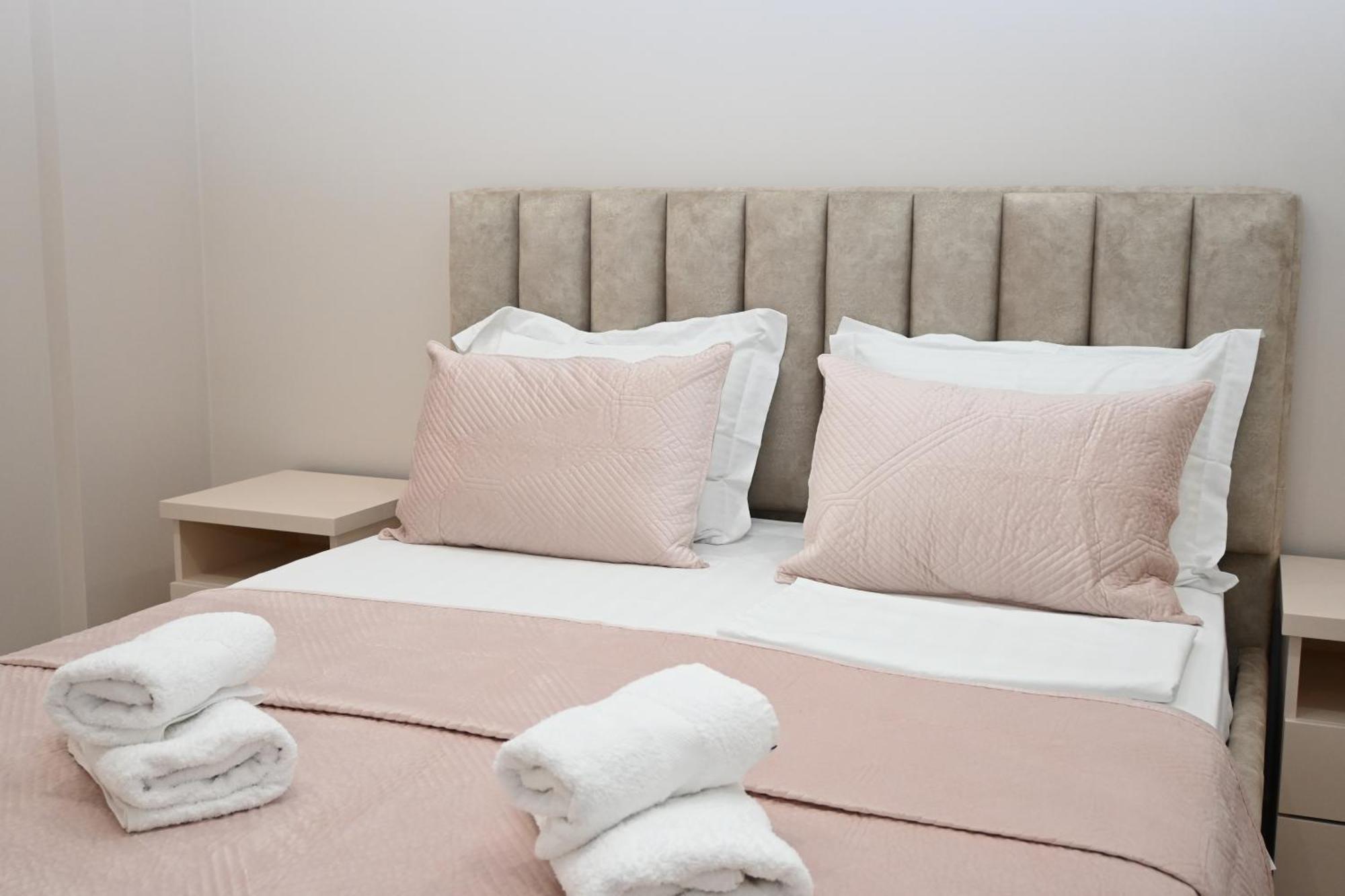 Eleana'S Apartament Sarandë Rom bilde