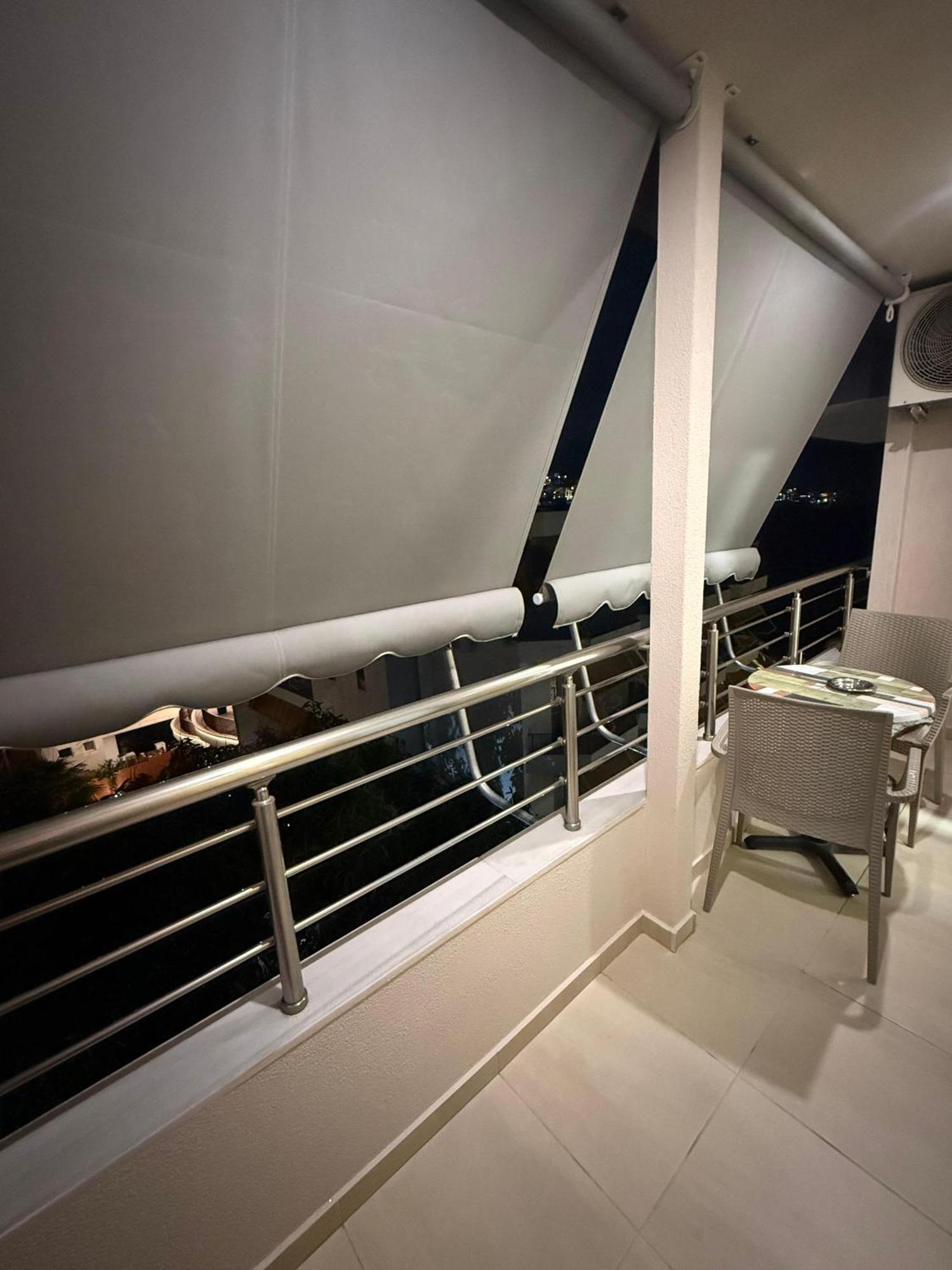 Eleana'S Apartament Sarandë Eksteriør bilde