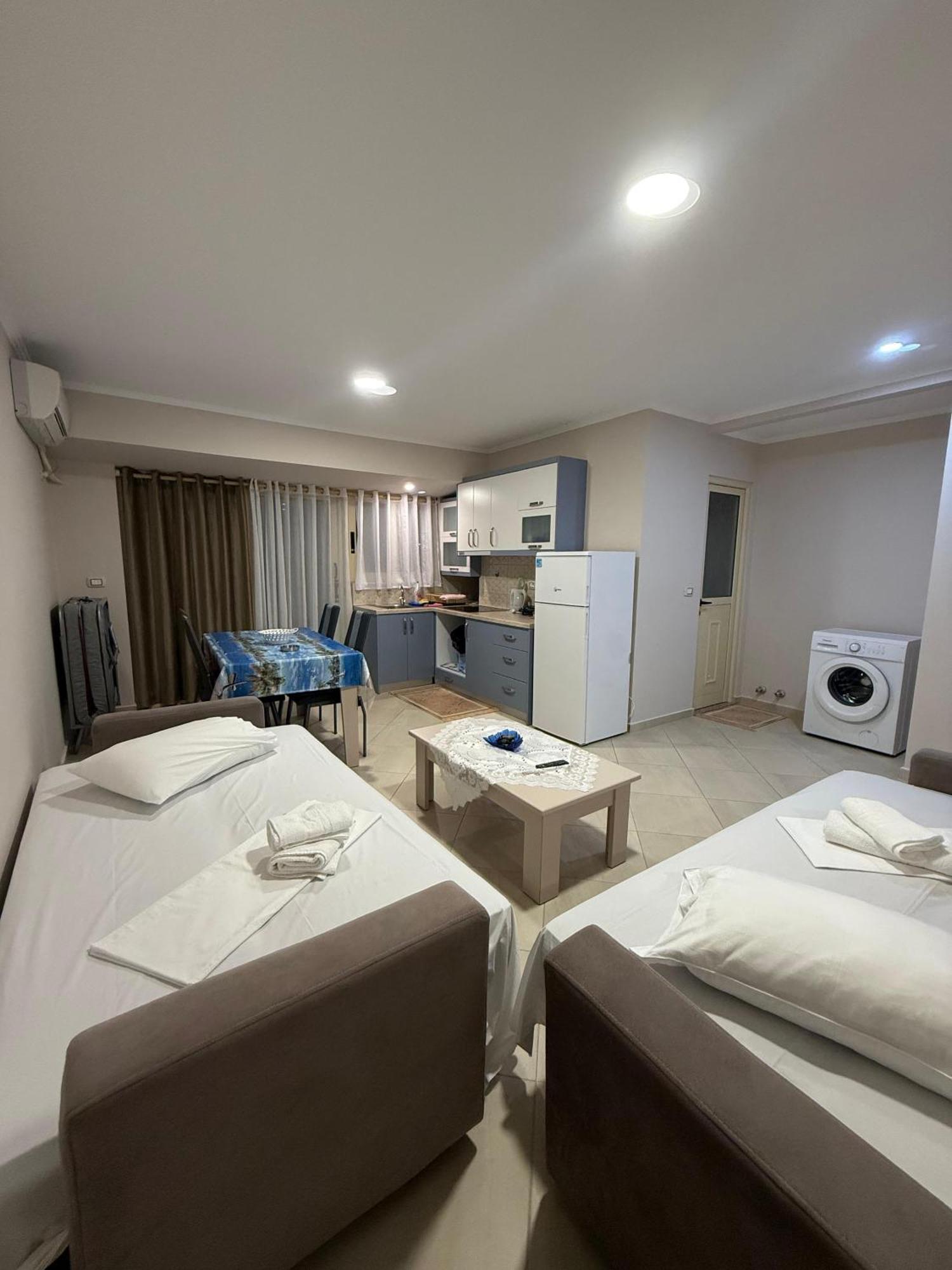 Eleana'S Apartament Sarandë Eksteriør bilde